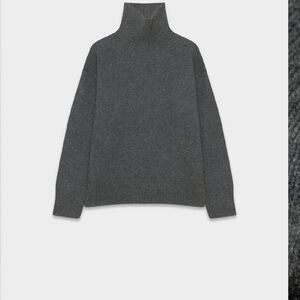 Aritzia Green Turtleneck Sweater